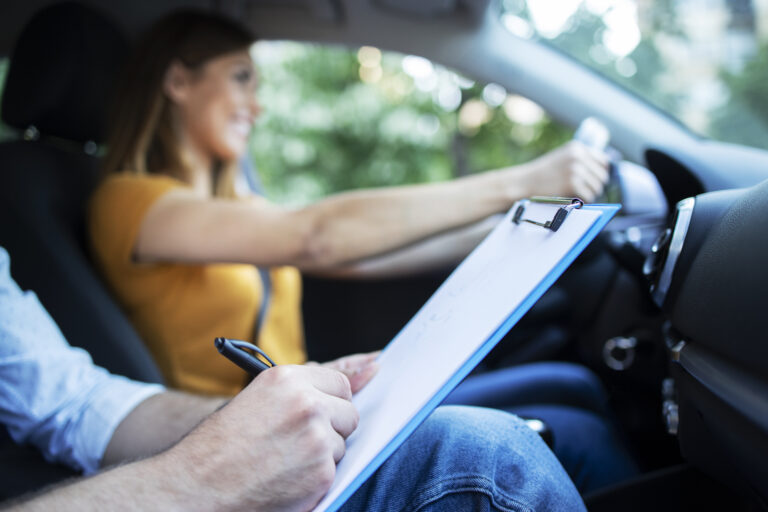 Driving lessons Killarney